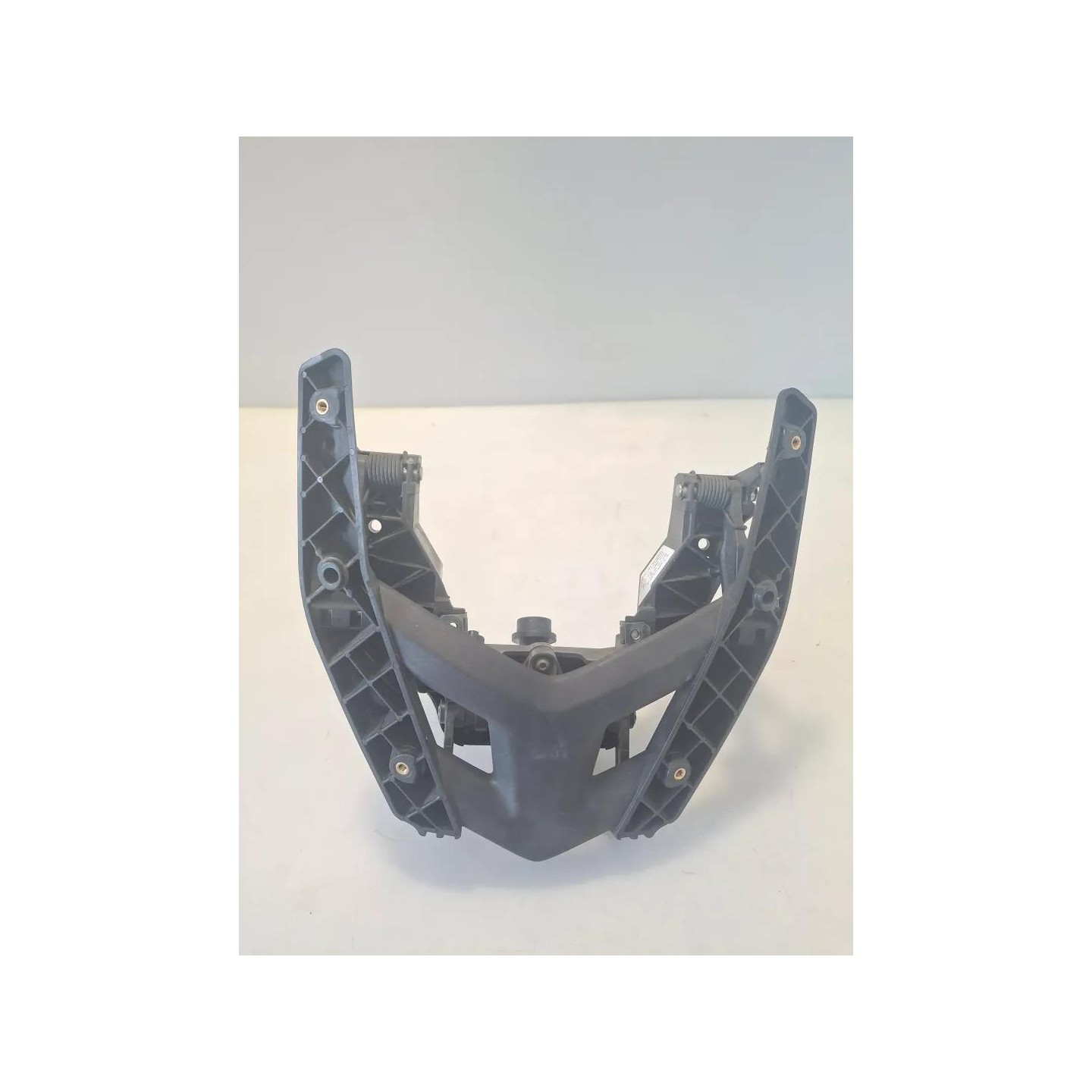 Supporto parabrezza - Bmw C 650 GT (133) (E3) (12-15)