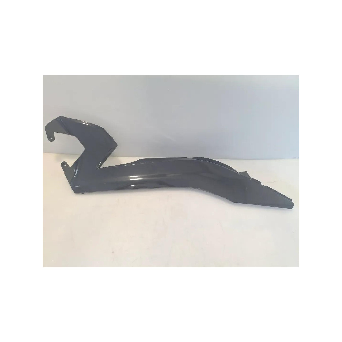 Carenatura fianco post. sx. nero/zaffiro - Bmw C 650 GT (133) (E3) (12-15)