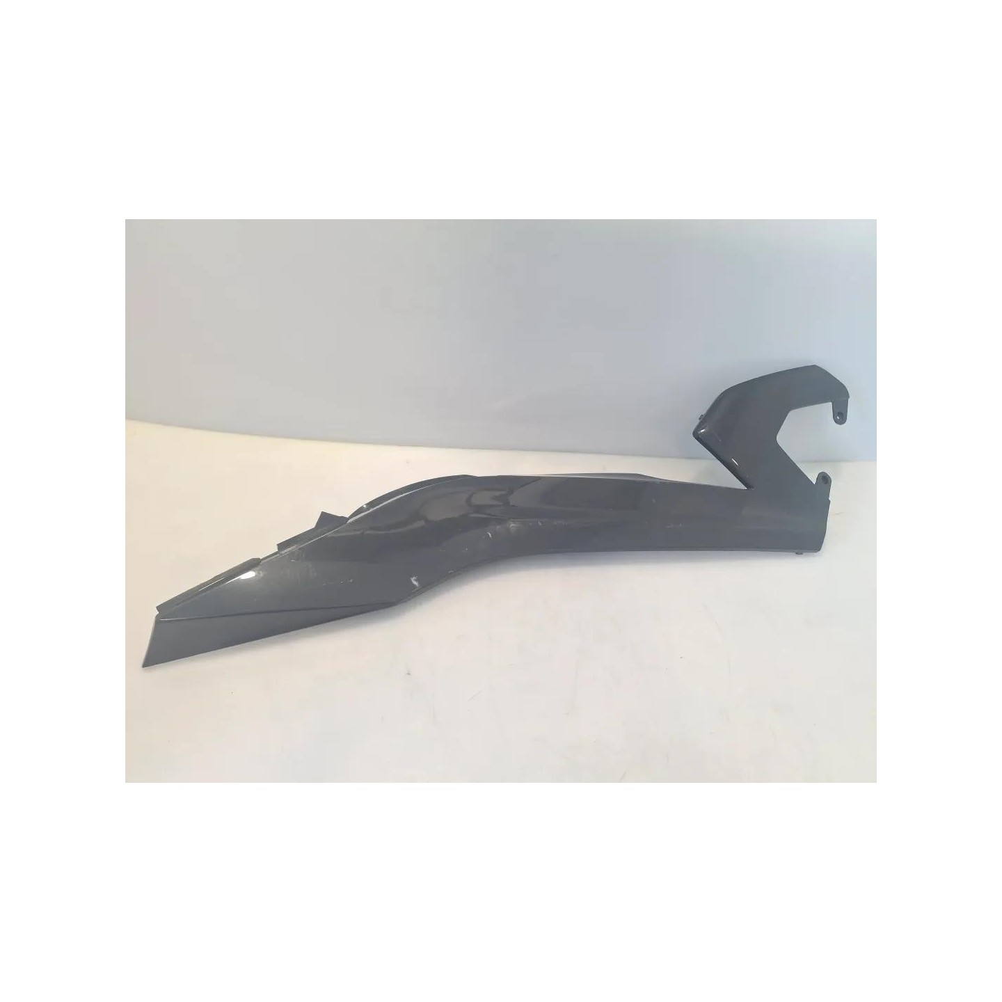 Carenatura fianco post. dx. nero/zaffiro - Bmw C 650 GT (133) (E3) (12-15)