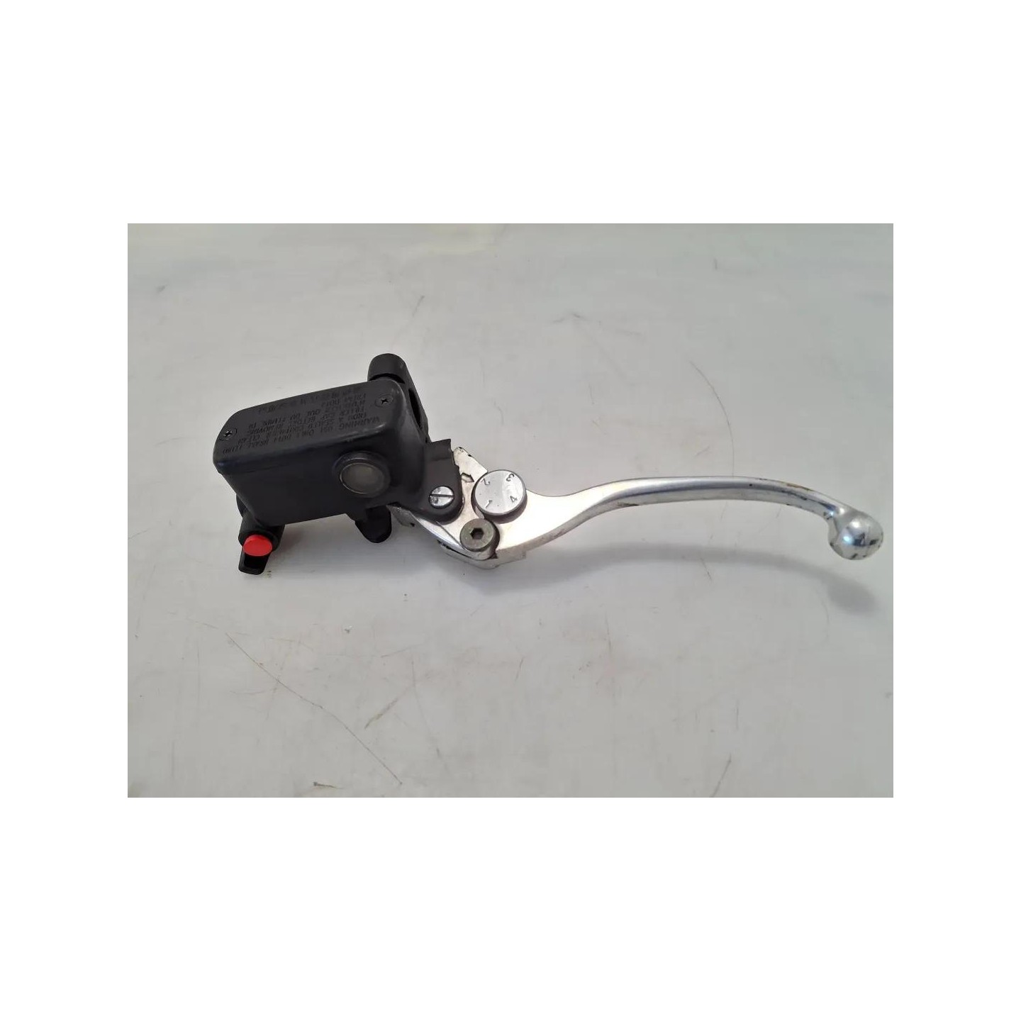 Pompa con serbatoio liquido freni post. - Kymco Xciting 250i (E3)