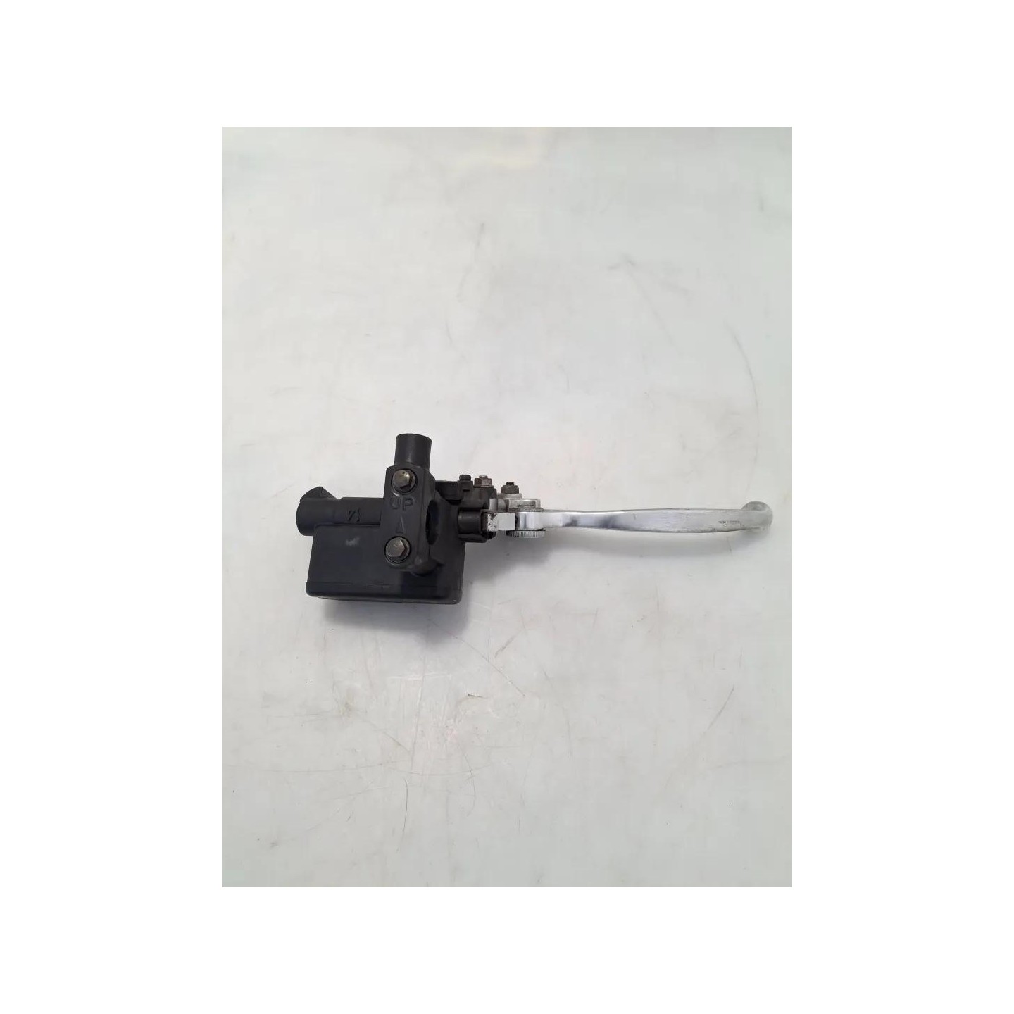 Pompa con serbatoio liquido freni post. - Kymco Xciting 250i (E3)