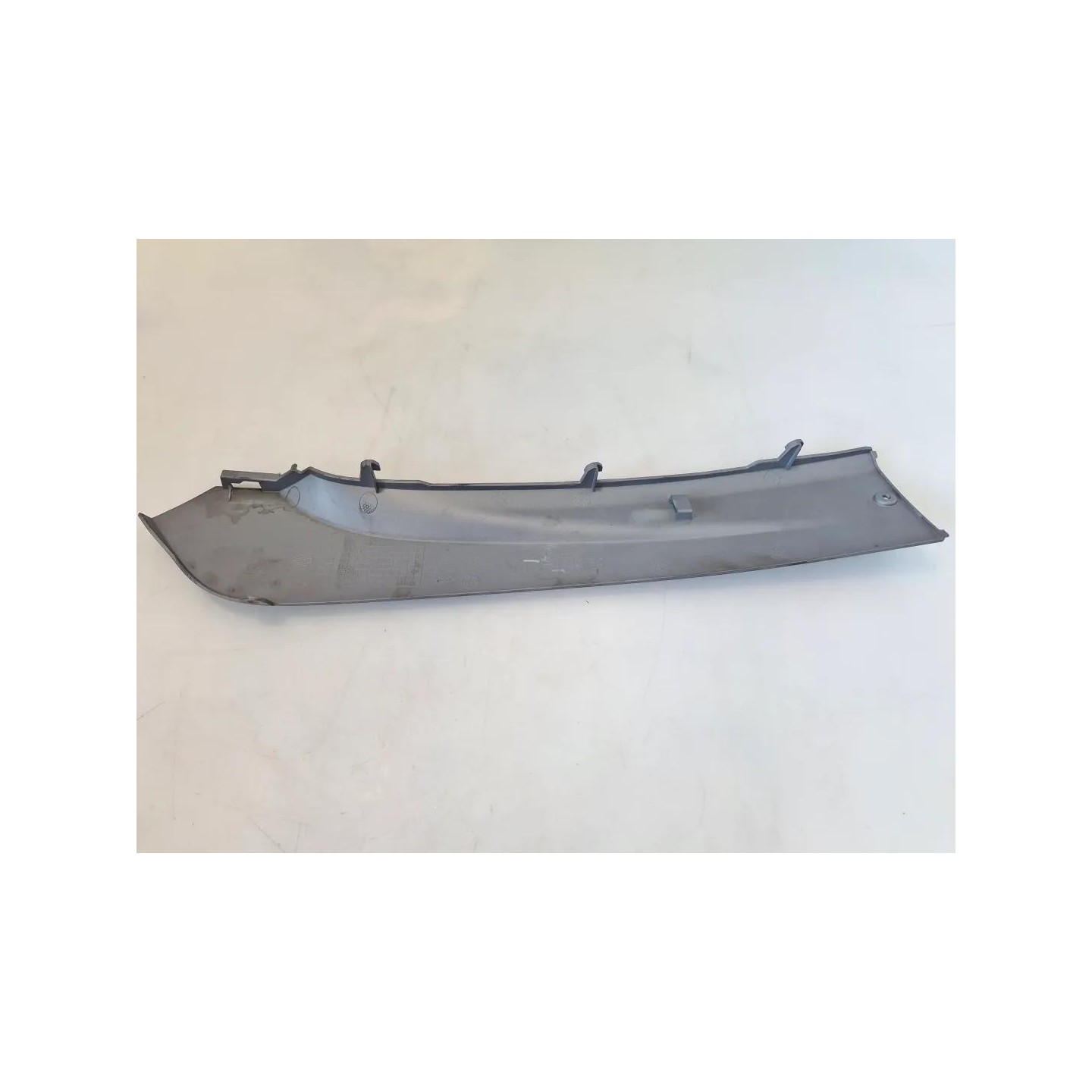 Carenatura fianco post. inf. sx. grigio chiaro opaco gy010u - Sym Symphony 125 (E5+)