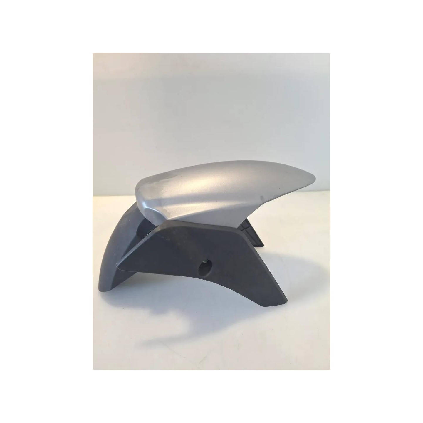 Parafango ant. grigio CN713 - Kymco Agility 125 R16+ (E5)