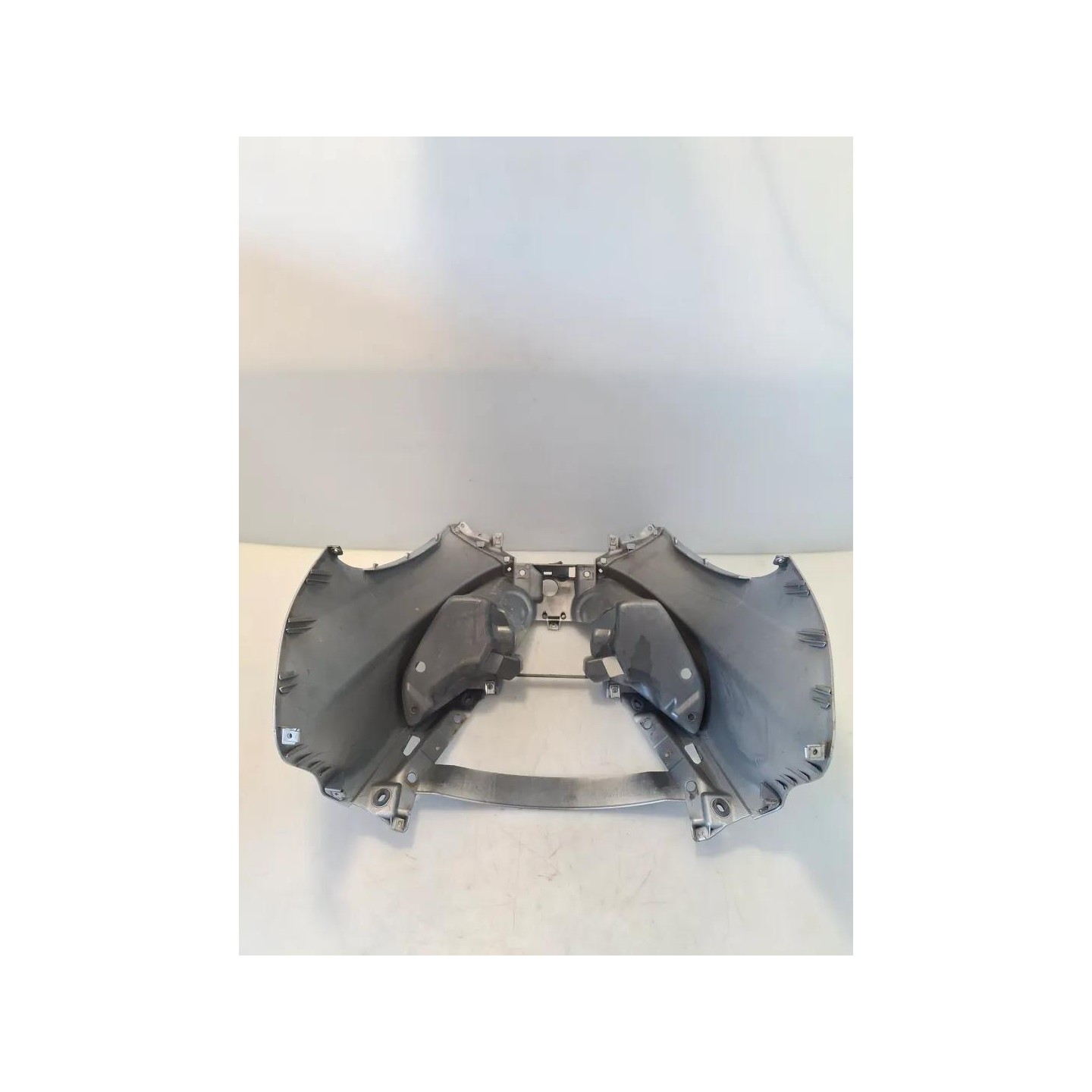 Carenatura ant. grigio/b - Piaggio MP3 500 (11-16)