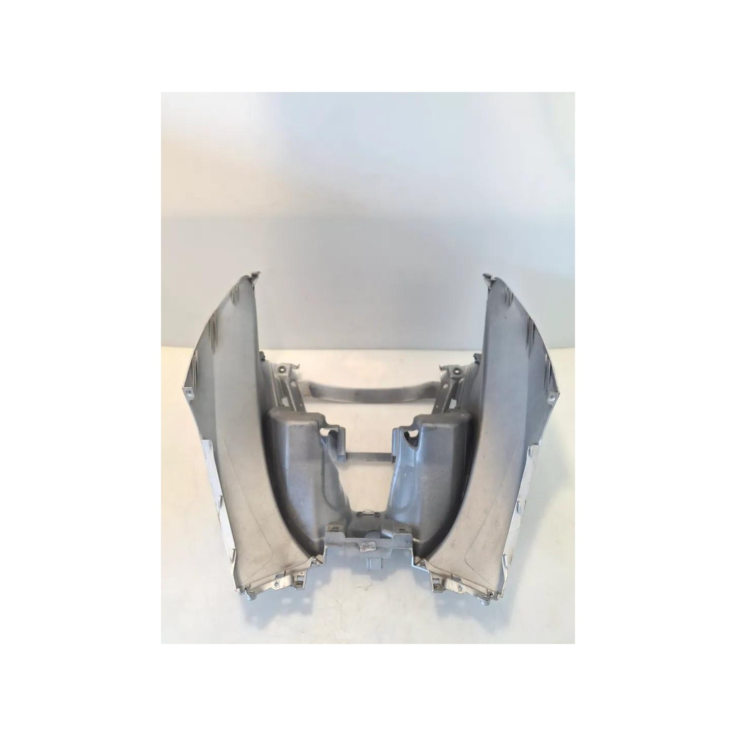 Carenatura ant. grigio/b - Piaggio MP3 500 (11-16)