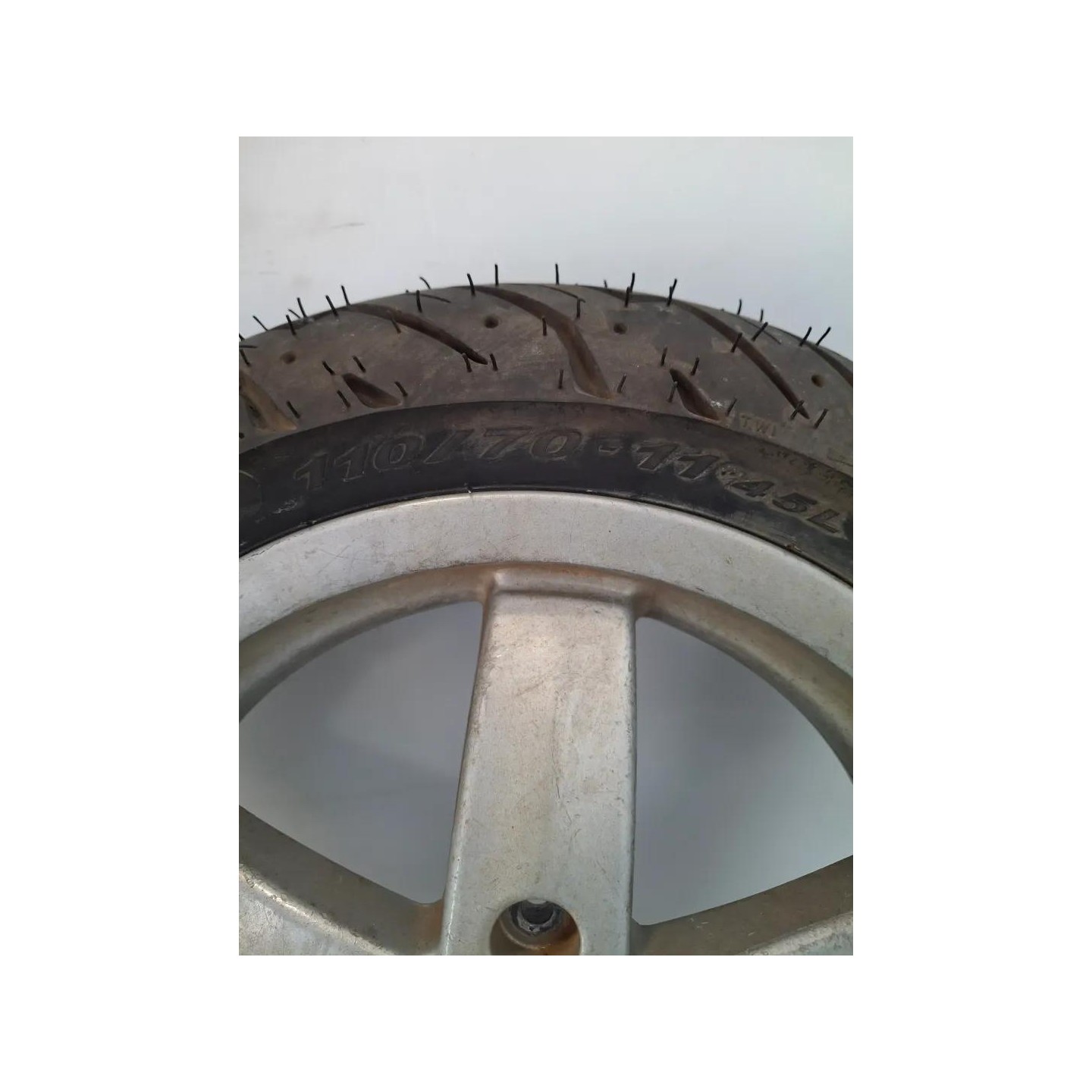 Cerchio ruota ant. - Piaggio Vespa 50 LX (05-09)
