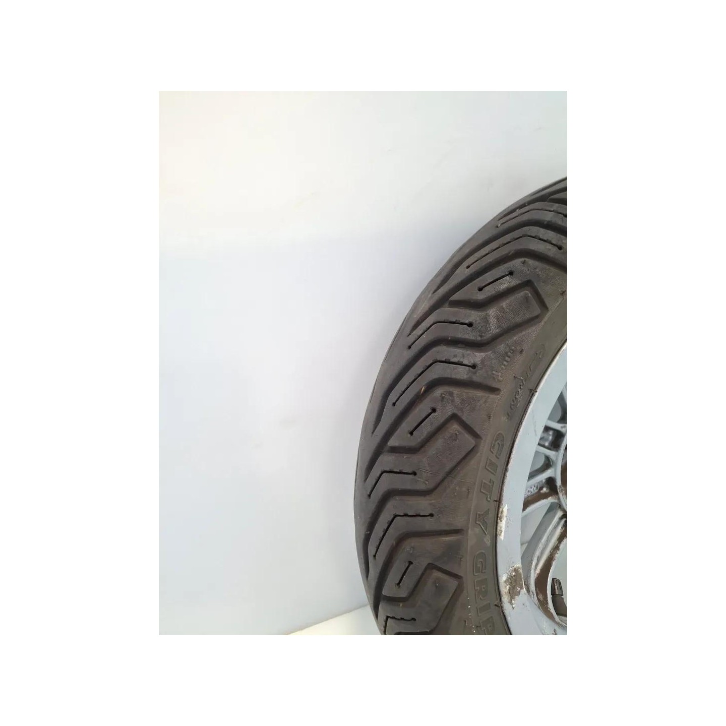 Ruota ant. sx. - Piaggio MP3 250 (-08)