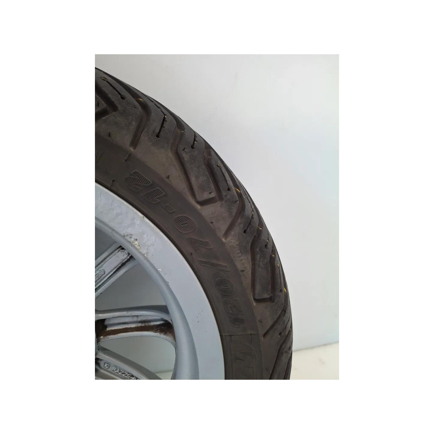 Ruota ant. sx. - Piaggio MP3 250 (-08)