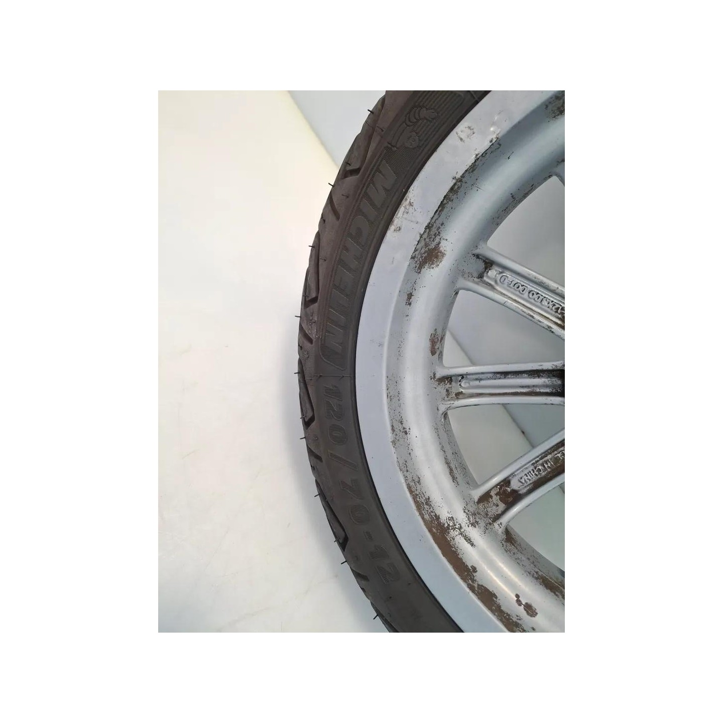 Ruota ant. dx. - Piaggio MP3 250 (-08)