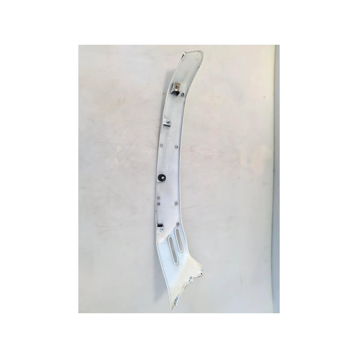 Codone inf. sx. - Piaggio Vespa 300 GTS (E3)