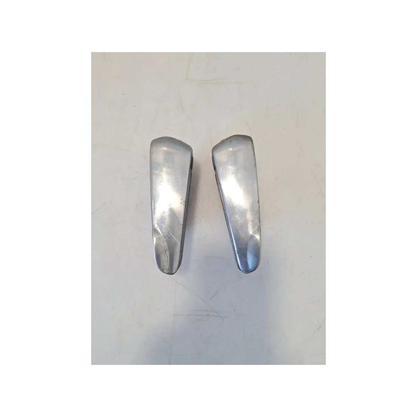 Pedana appoggiapiede post. sx. - Piaggio Vespa 300 GTS (E3)