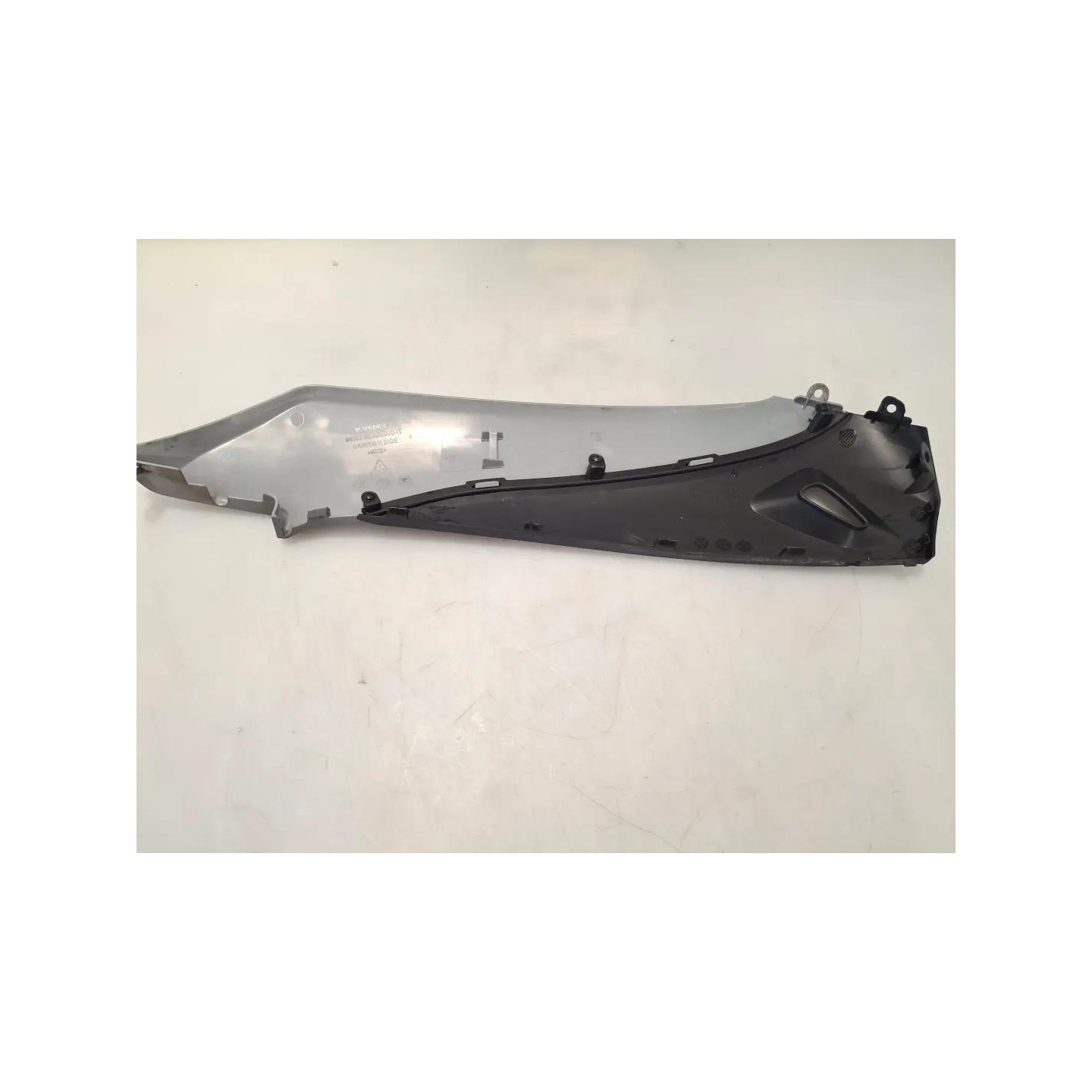 Carenatura fianco post. inf. dx. antracite - Kymco Agility 150 R16+ (E4)