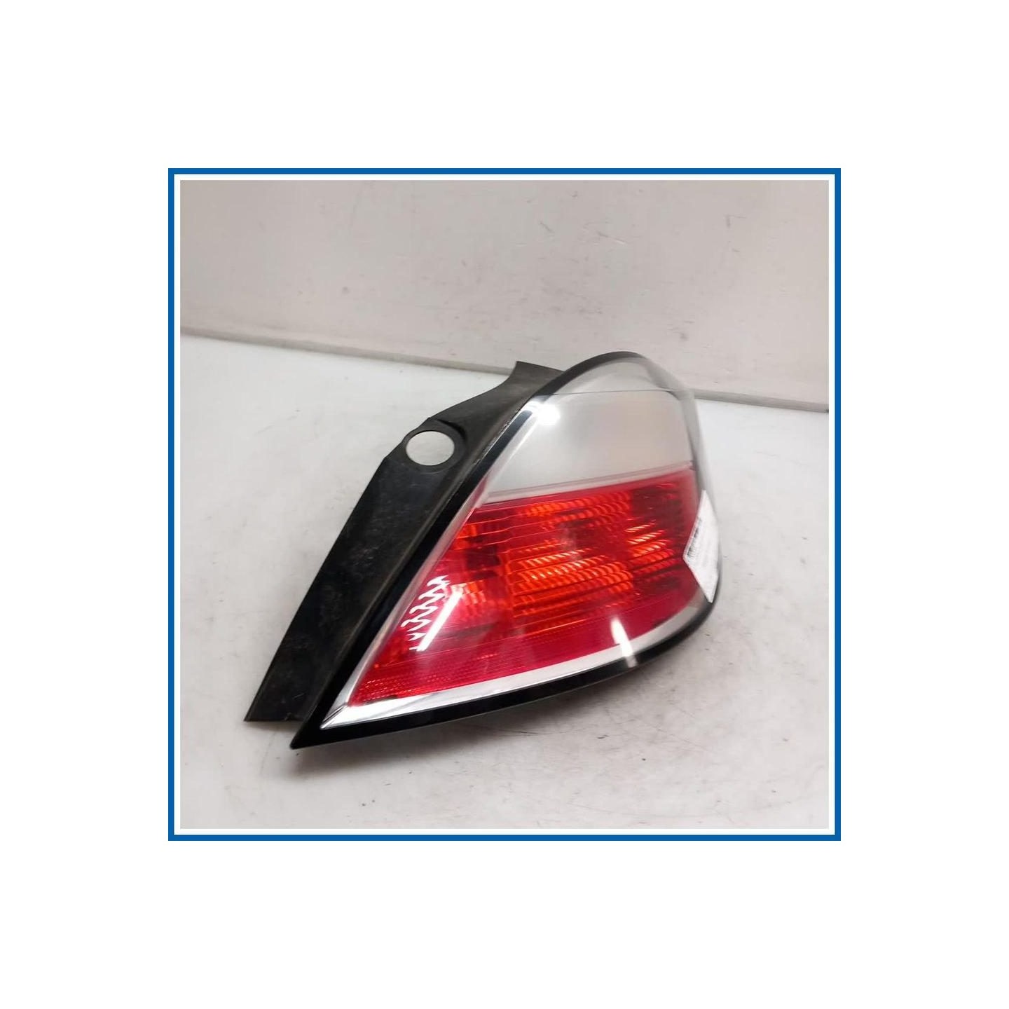 Fanaleria OPEL Astra H