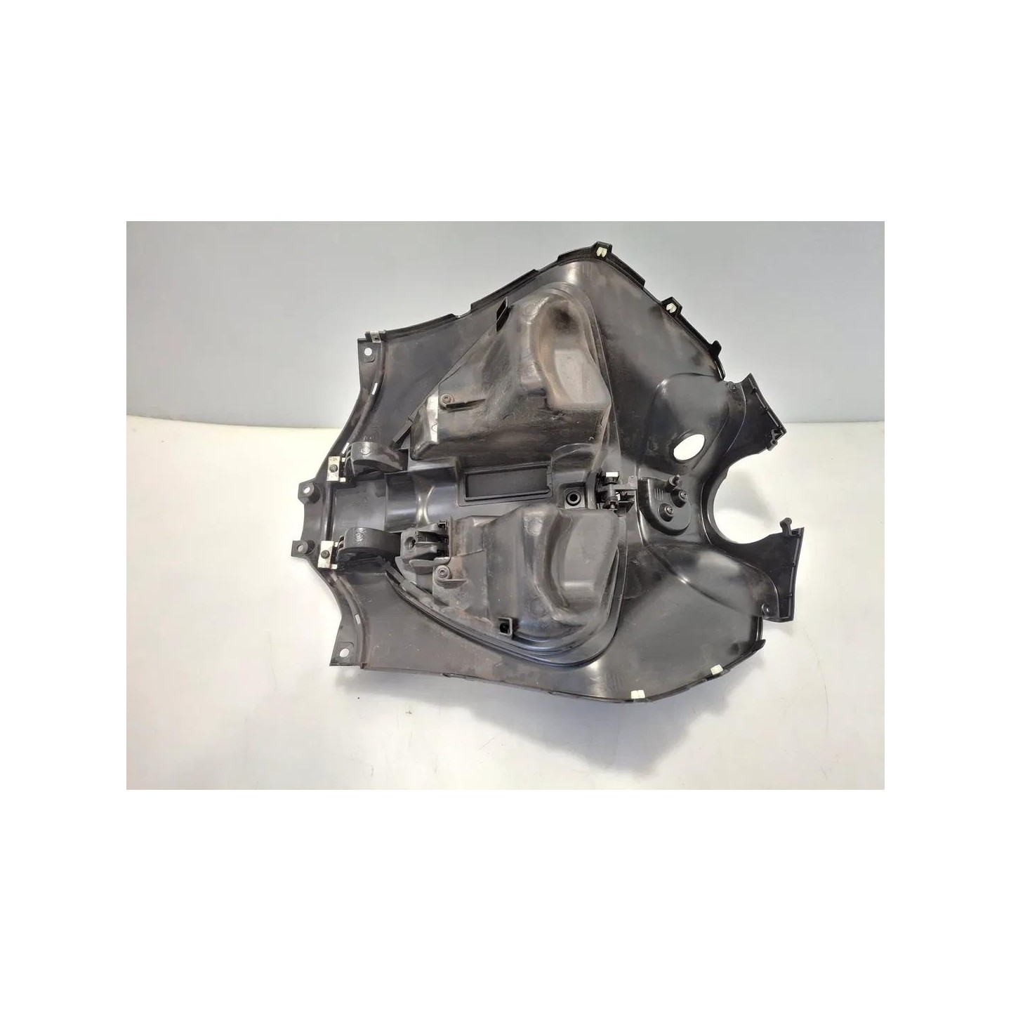 Carenatura ant. parte int./bauletto nero - Piaggio Liberty 125 3V i.e. (E4)