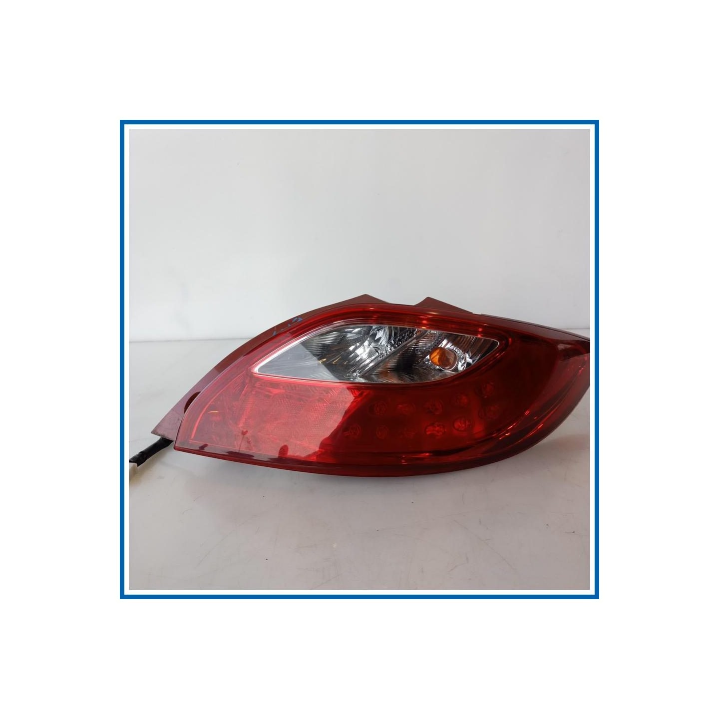 Fanaleria MAZDA 2 II