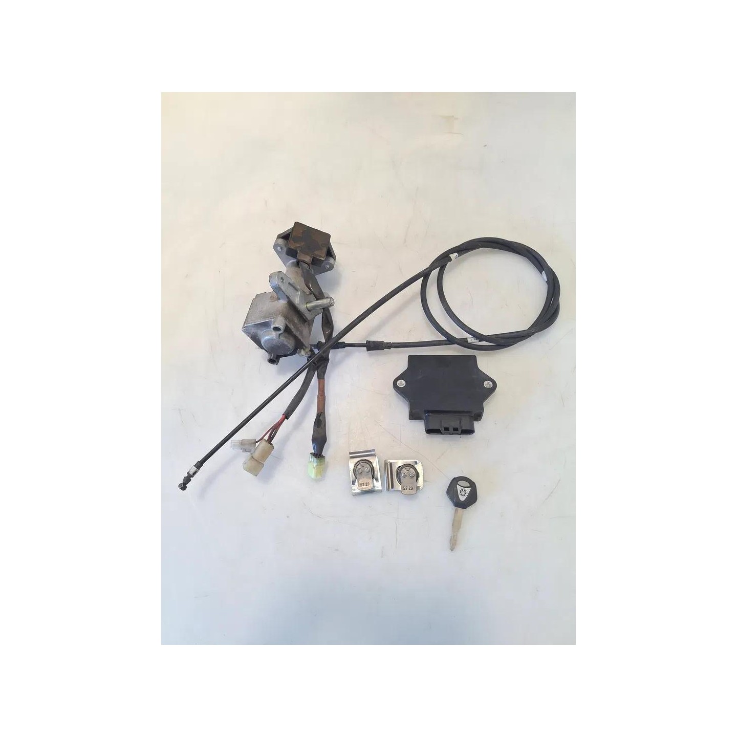 Serie cilindretti serrature - Yamaha X-Max 250 (E3) (14-)