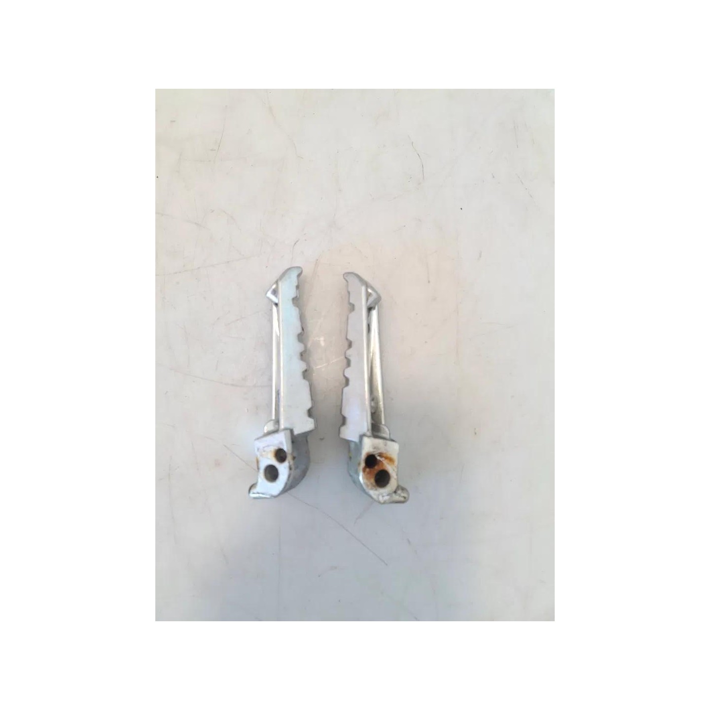 Pedana appoggiapiede post. sx. - Yamaha X-Max 250 (E3) (14-)