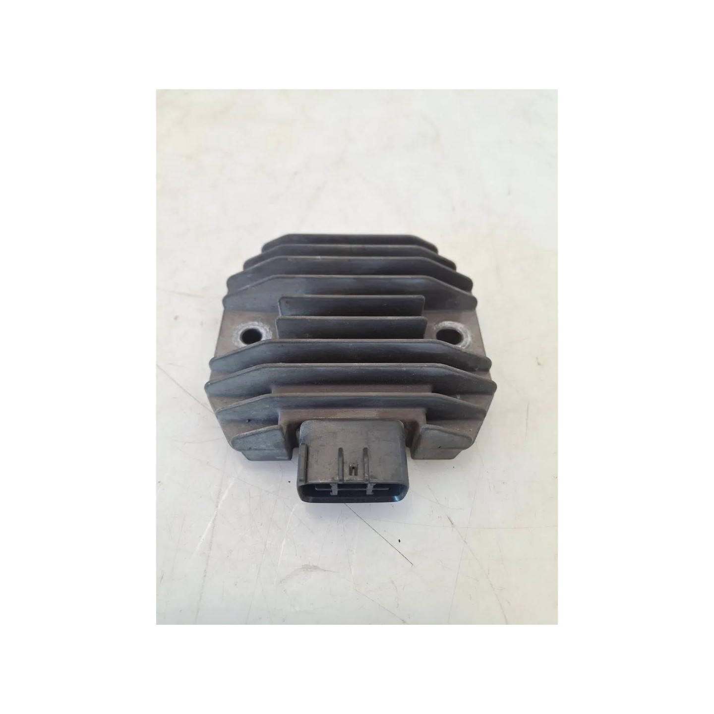 Regolatore tensione - Yamaha X-Max 250 (E3) (14-)