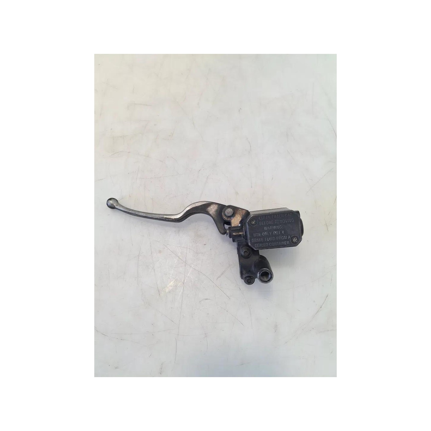 Pompa con serbatoio liquido freni post. con leva - Yamaha X-Max 250 (E3) (14-)
