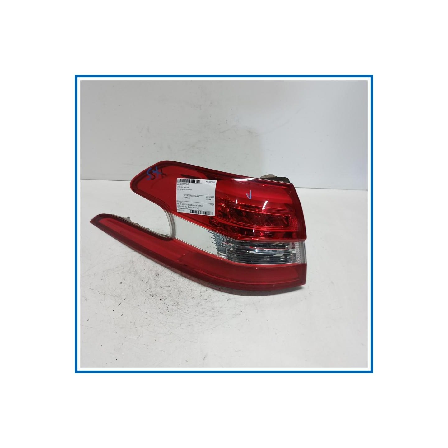 Fanaleria PEUGEOT 308 II SW