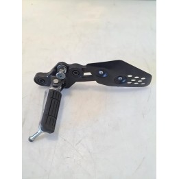 Supporto pedana appoggiapiede ant. sx. - Yamaha MT-07 (E5)