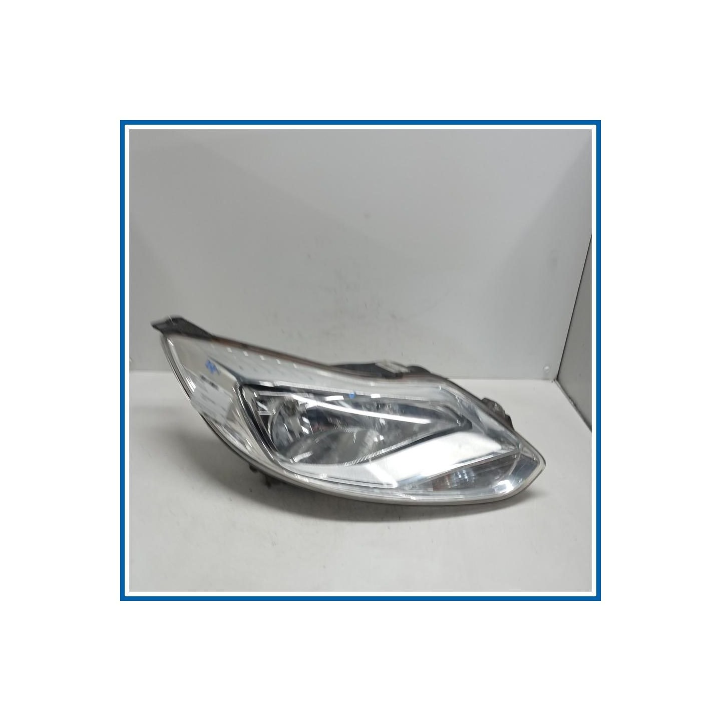 Proiettori anteriori FORD Focus IV SW