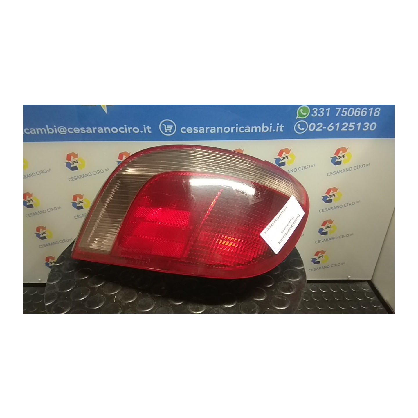 FANALE POST. 08/99-12/02 DX. 006 TOYOTA YARIS (03/99-11/05)     (JPP) 1SZFE 8155052130