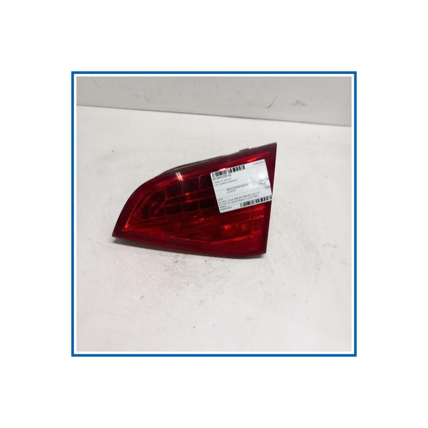 Fanaleria AUDI A4 8K5 Avant