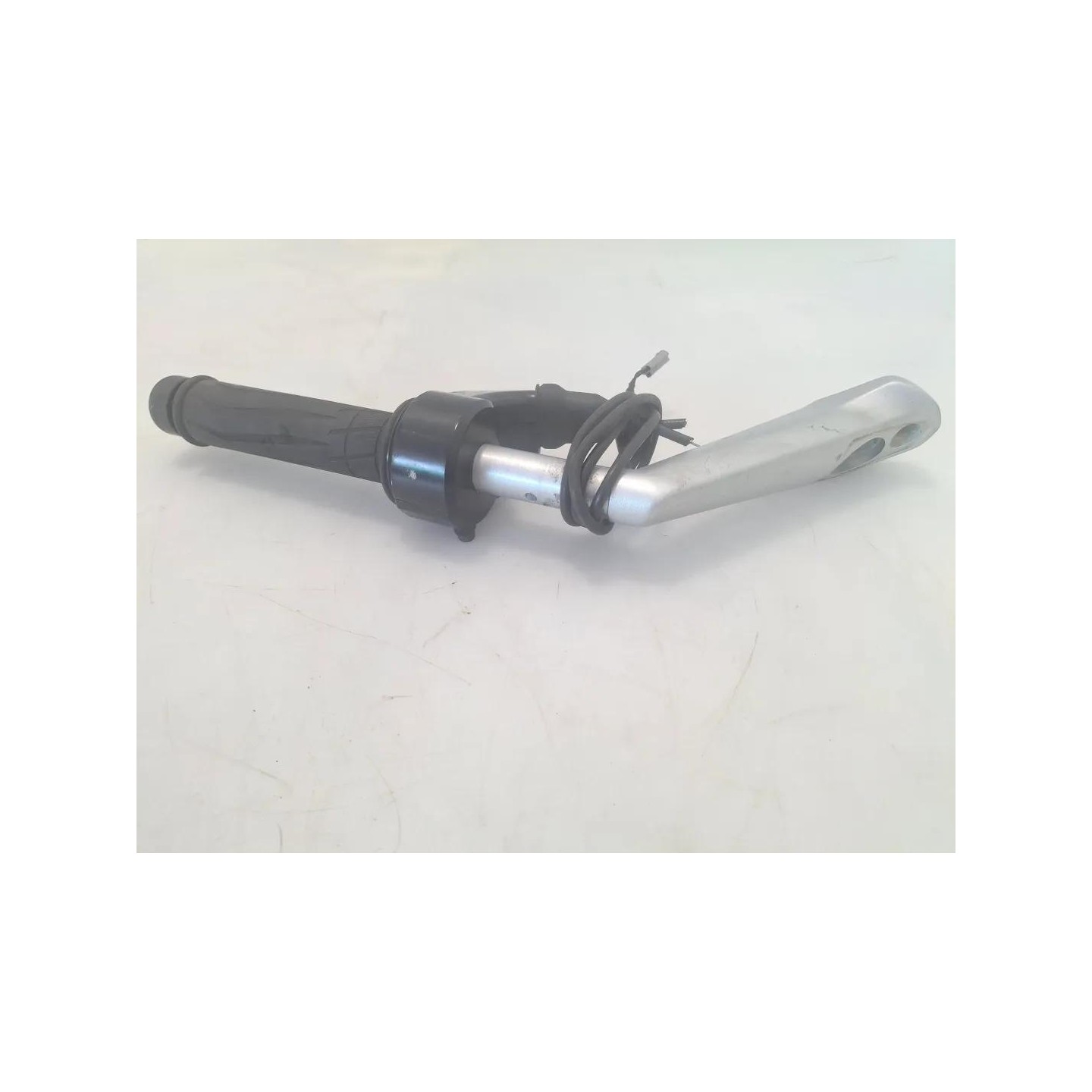 Manubrio dx. - Yamaha FJR 1300 (16-)