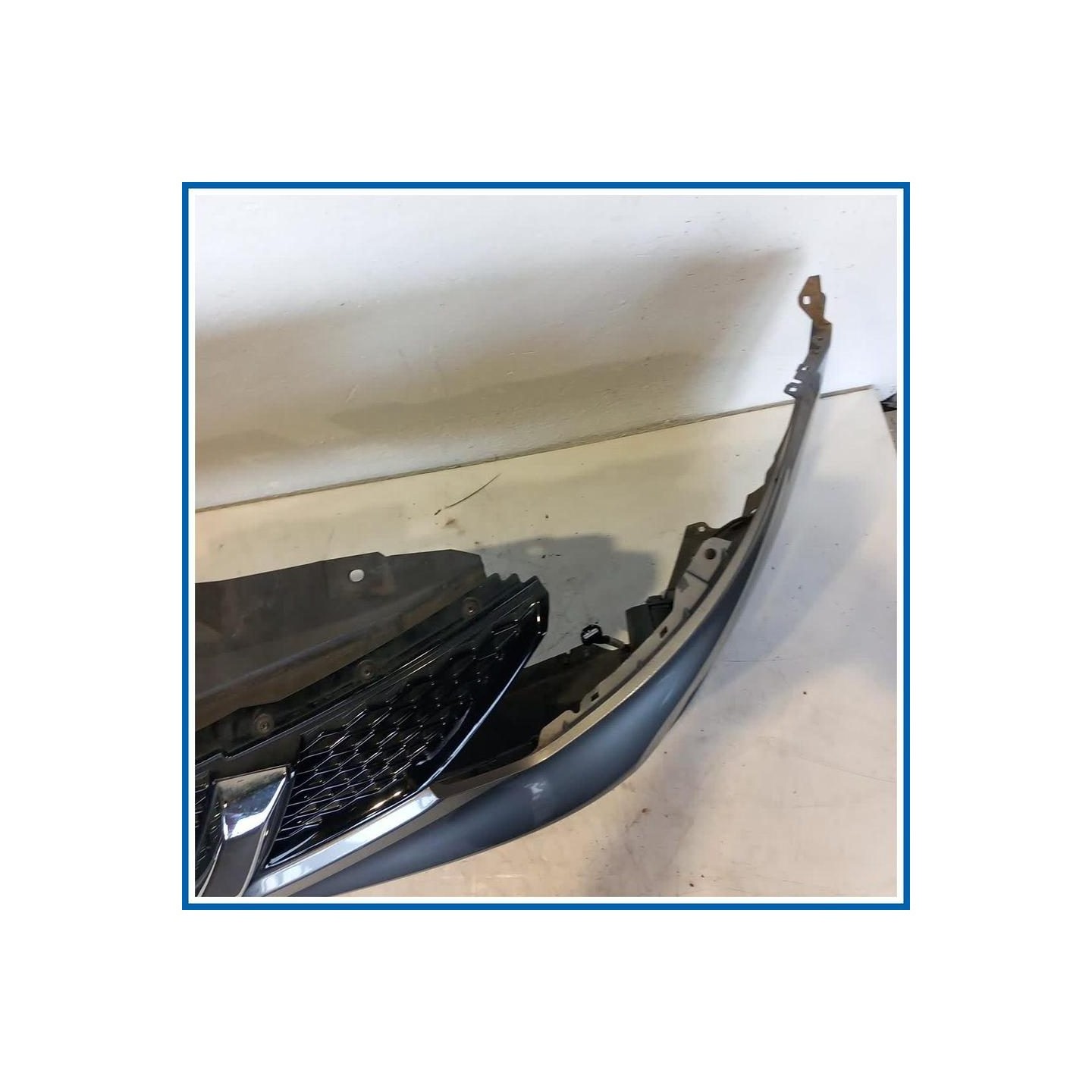 Paraurti Anteriore NISSAN Qashqai II 1.2 DIG-T, 16v. J11E HRA2 85Kw Suv, 5 p. 2014-02 - 2017-07 620224EA1A