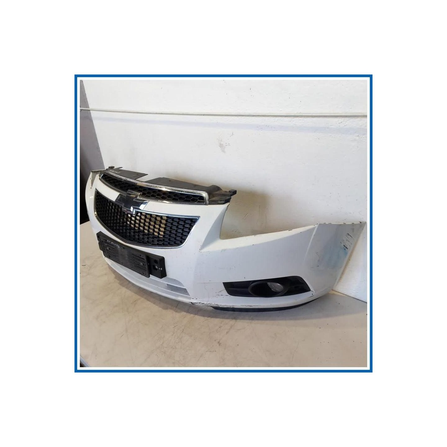 Paraurti Anteriore CHEVROLET Cruze 2.0 TCDi, 16v. J300 Z20D1 120Kw Berlina, 4 p. 2011-03 95022993