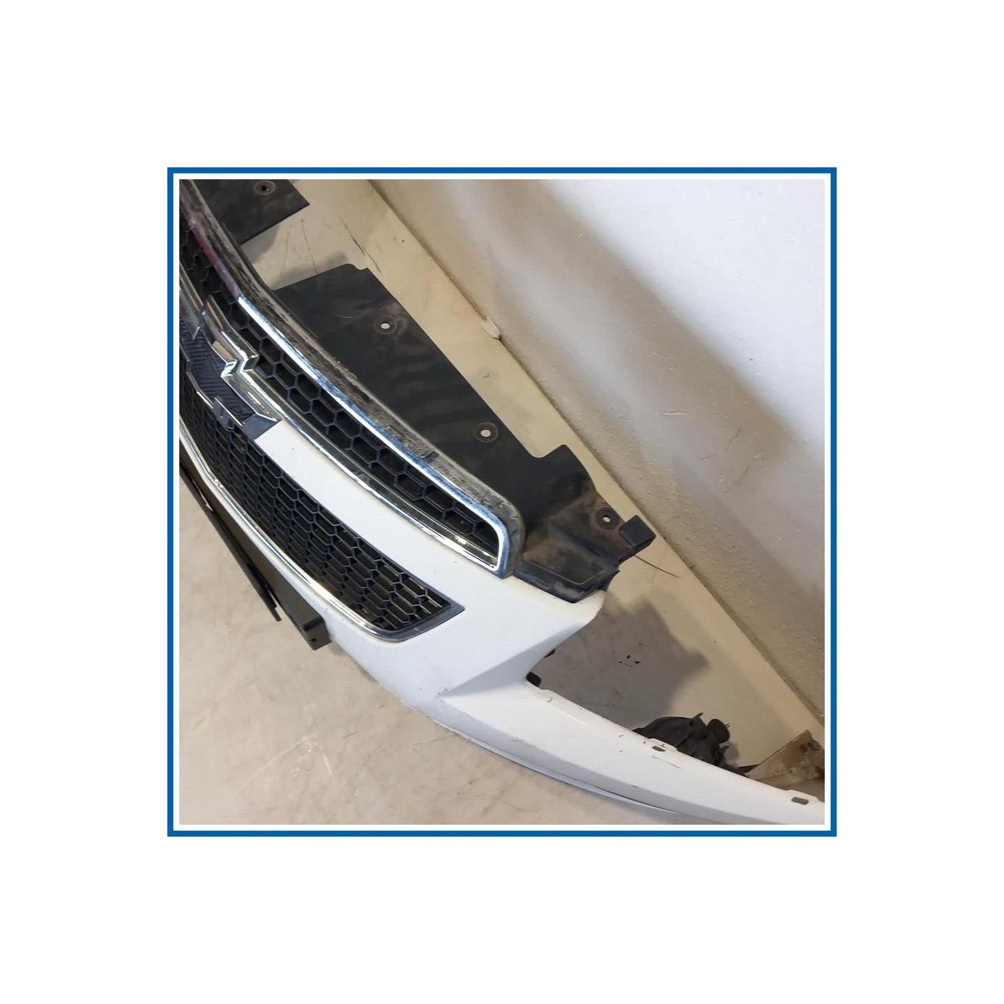 Paraurti Anteriore CHEVROLET Cruze 2.0 TCDi, 16v. J300 Z20D1 120Kw Berlina, 4 p. 2011-03 95022993