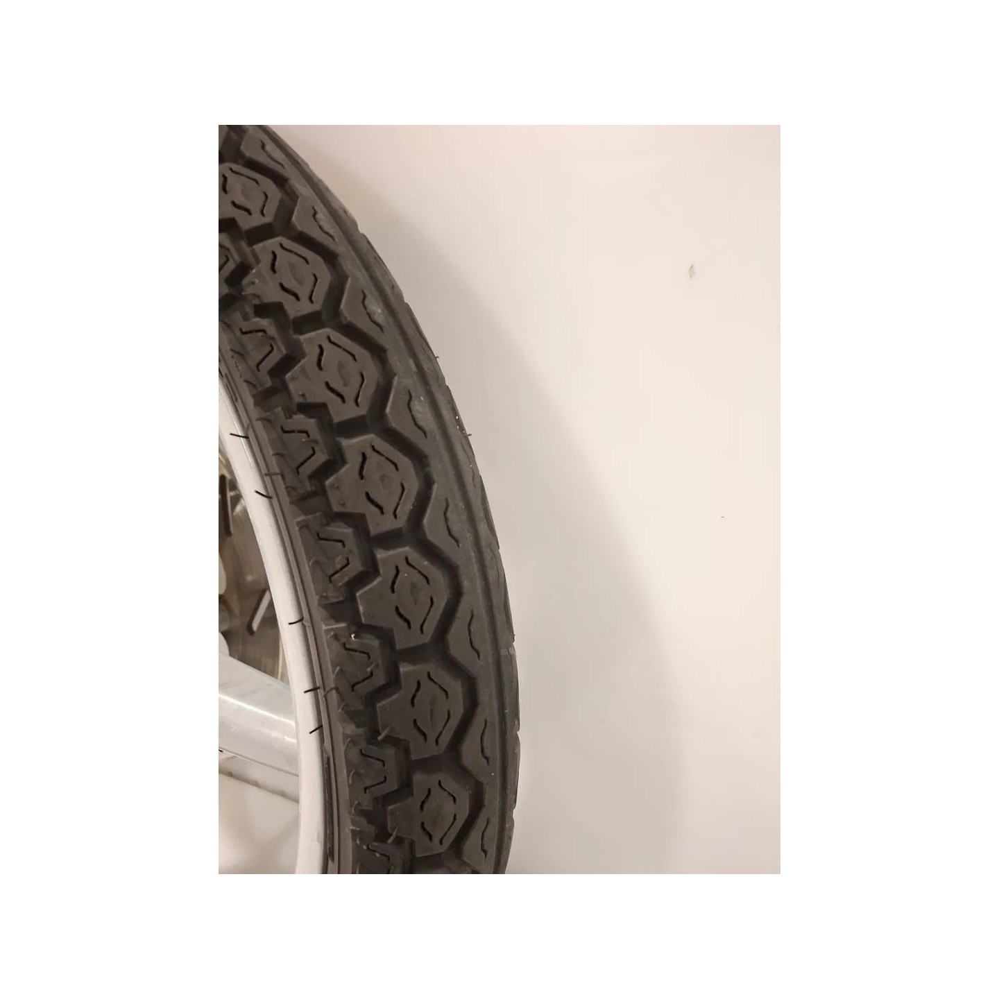 Ruota/cerchio anteriore con cuscinetti Piaggio Liberty 125 (E1) (98-03)