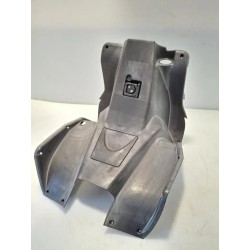 Carenatura anteriore parte int./bauletto Aprilia SR 50 (E2) (04-18)