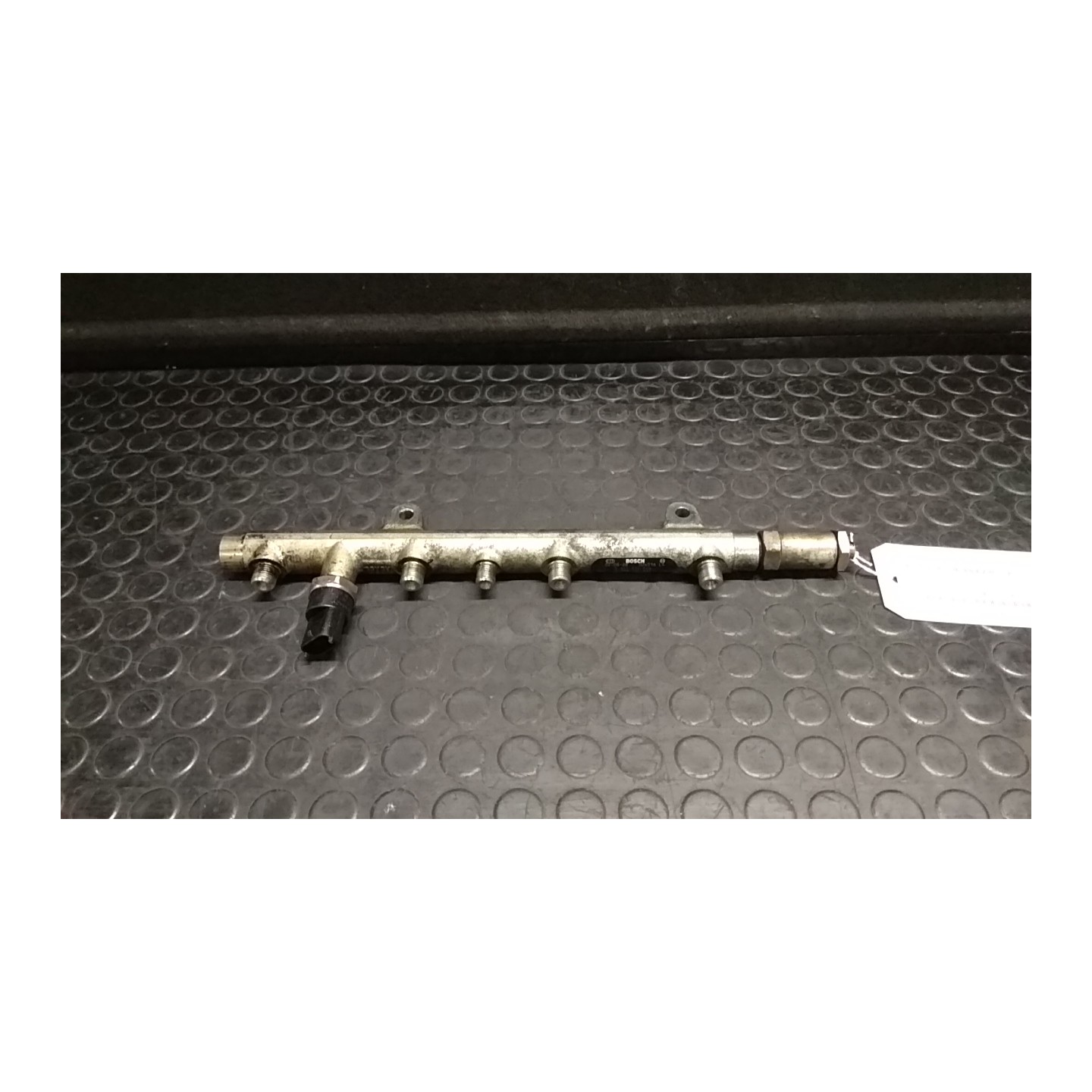 DISTRIBUTORE CARBURANTE 058 RENAULT TRAFIC (06/01-09/06) F9QU7 7700114017