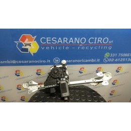 ALZACRISTALLO ELETTR. PORTA POST. C/ DX. 026 OPEL ASTRA (A04) (01/04-03/11) Z17DTR 13100424