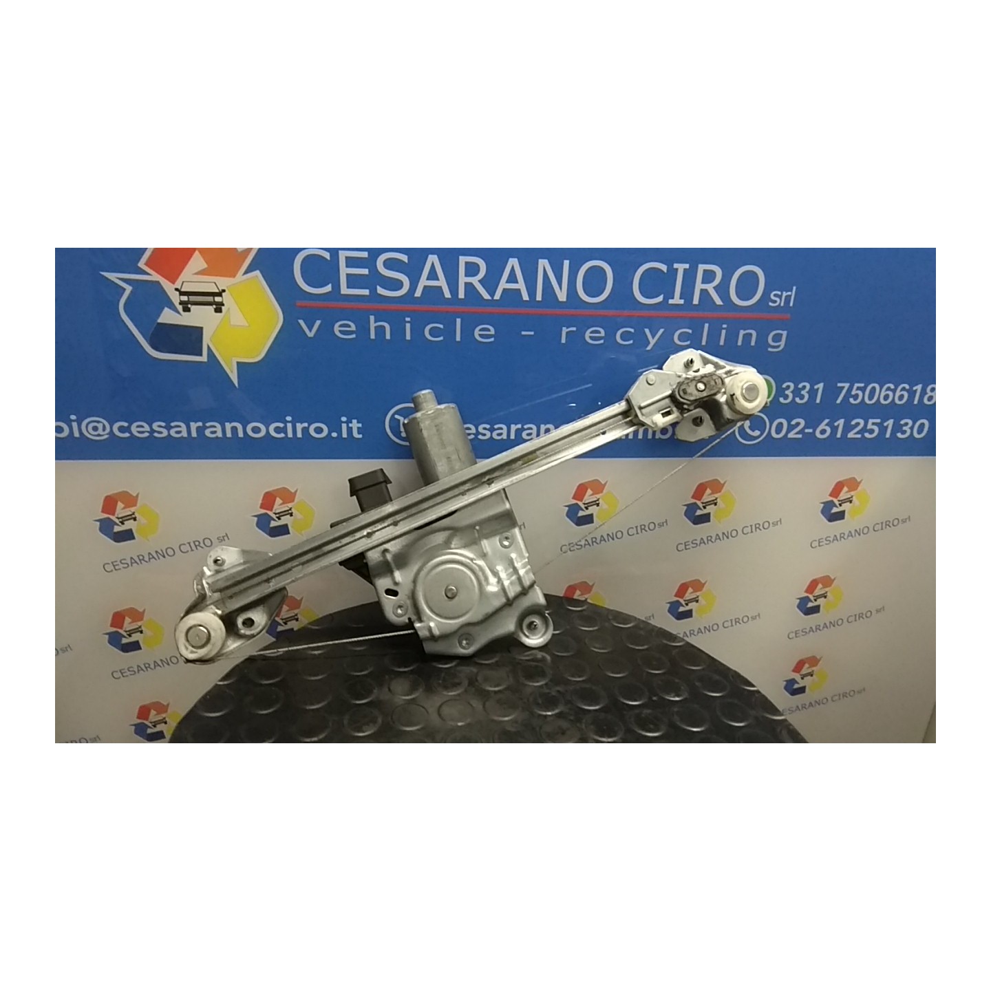 ALZACRISTALLO ELETTR. PORTA POST. C/ DX. 026 OPEL ASTRA (A04) (01/04-03/11) Z17DTR 13100424