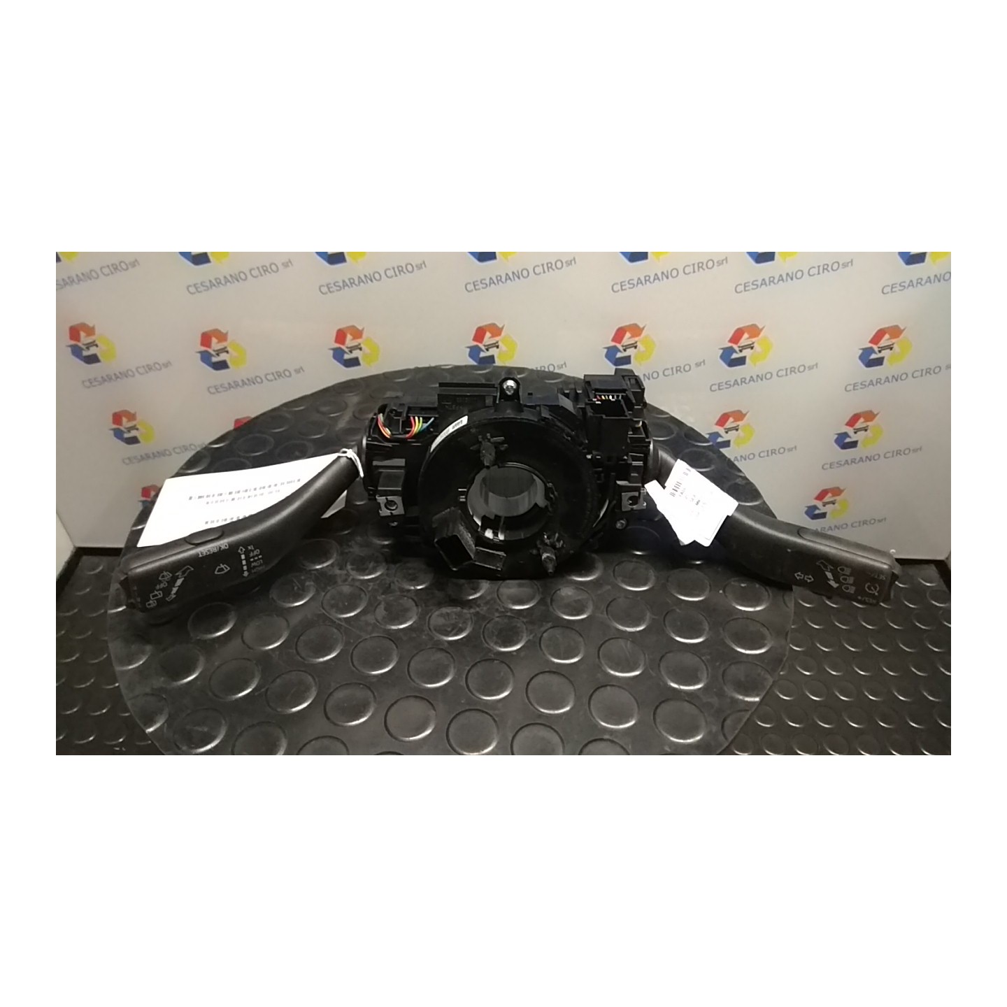 DEVIOGUIDASGANCIO 024 SEAT MII (KF1) (03/12-01/20) CHY 1S09535139B9