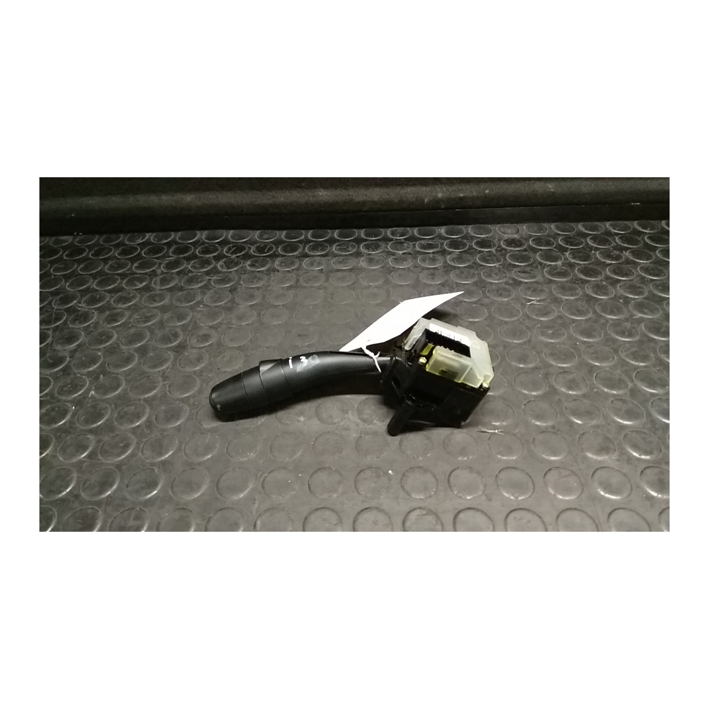 BLOCCO COMANDI TERGICRISTALLI 042 HYUNDAI I30 (07/07-) D4FB 934202L000