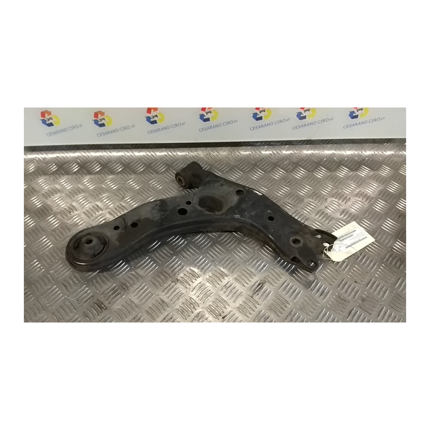 BRACCIO OSCILLANTE SOSP. ANT. SX. 057 TOYOTA VERSO (05/09-03/13) 1ADFTV 480690F030