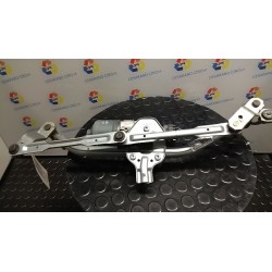 MECCANISMO TERGIPARABREZZA CON MOTORINO 051 PEUGEOT 208 (01/12-11/15) HM01 9673222580