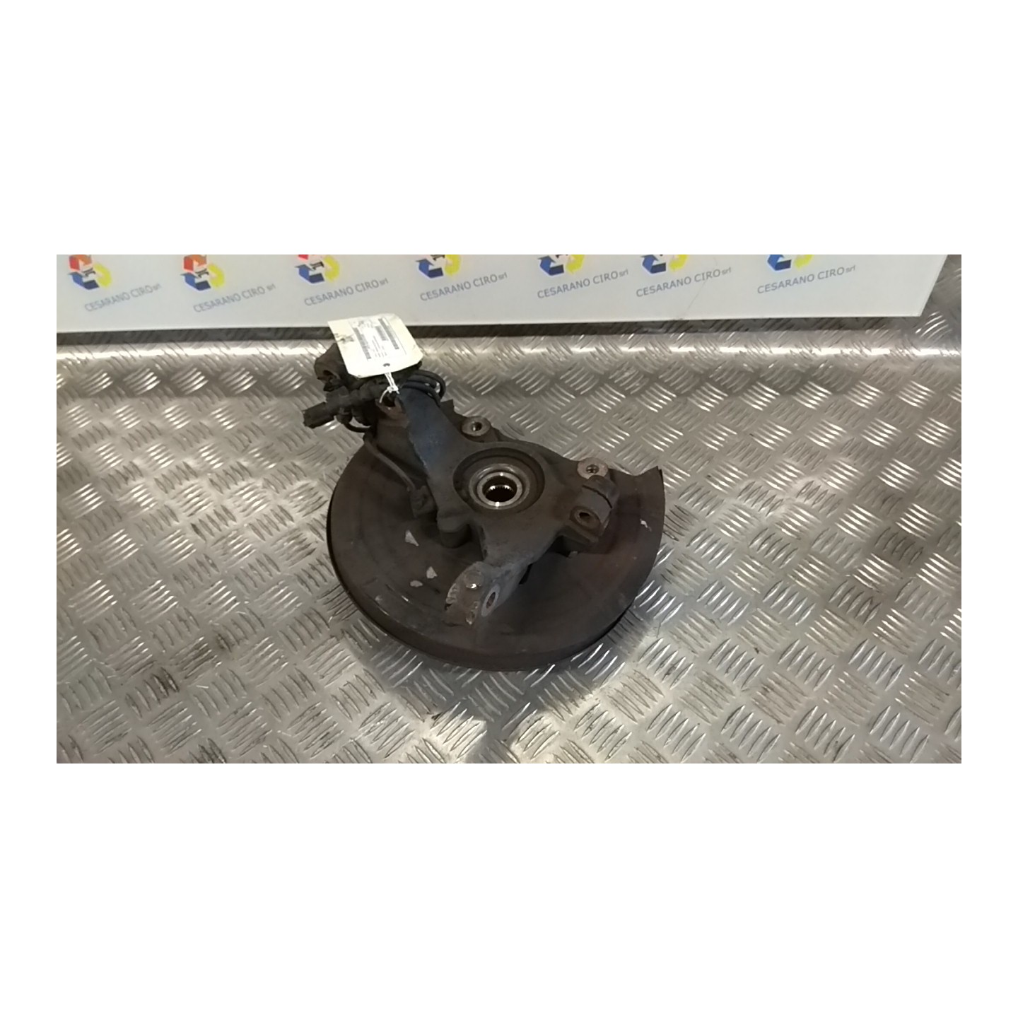 MONTANTE SOSP. ANT. SX. 006 OPEL MERIVA (S10) (04/10-) A14XER 93184611