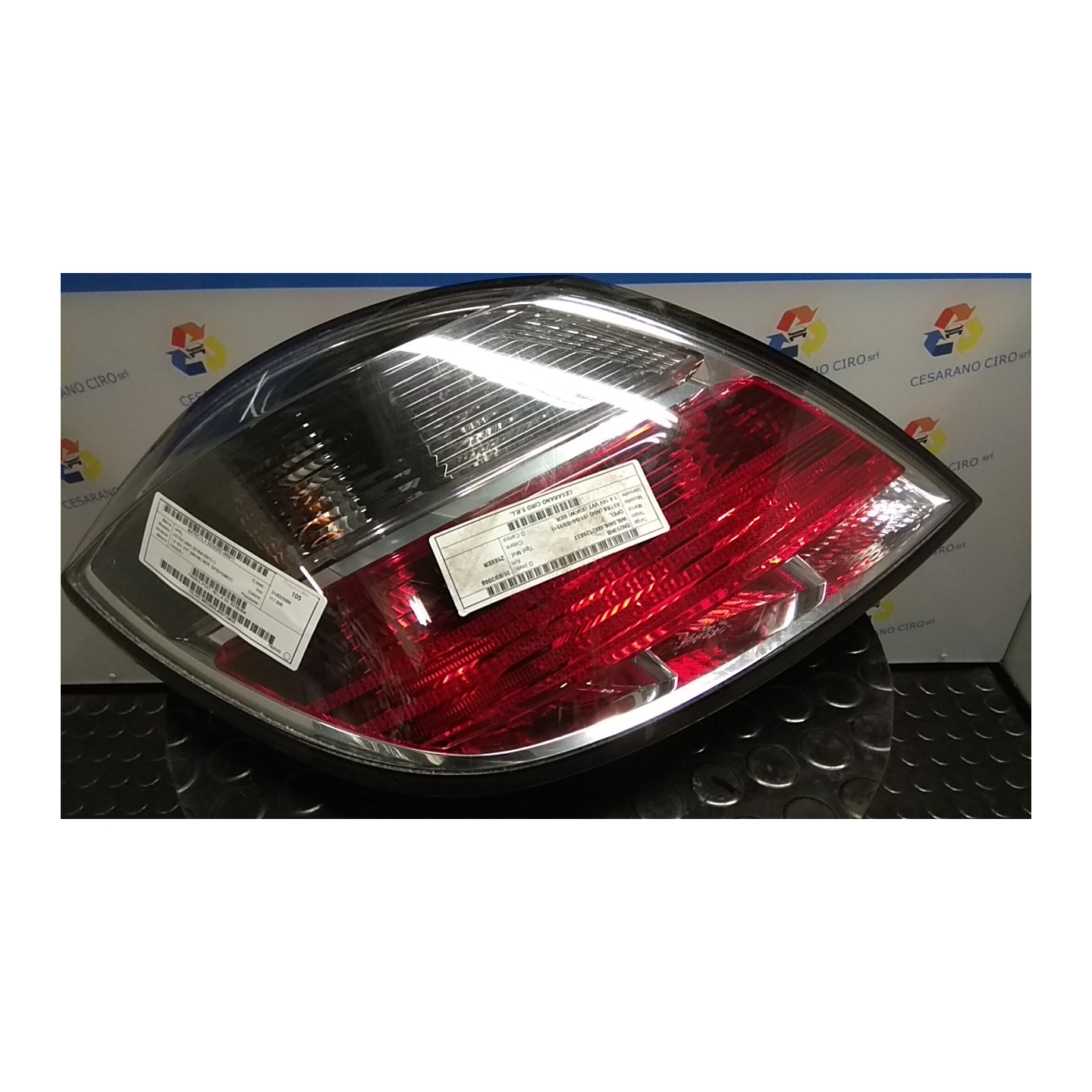 FANALE POST. HELLA SX. 011 OPEL ASTRA (A04) (01/04-03/11) Z16XER 93190304