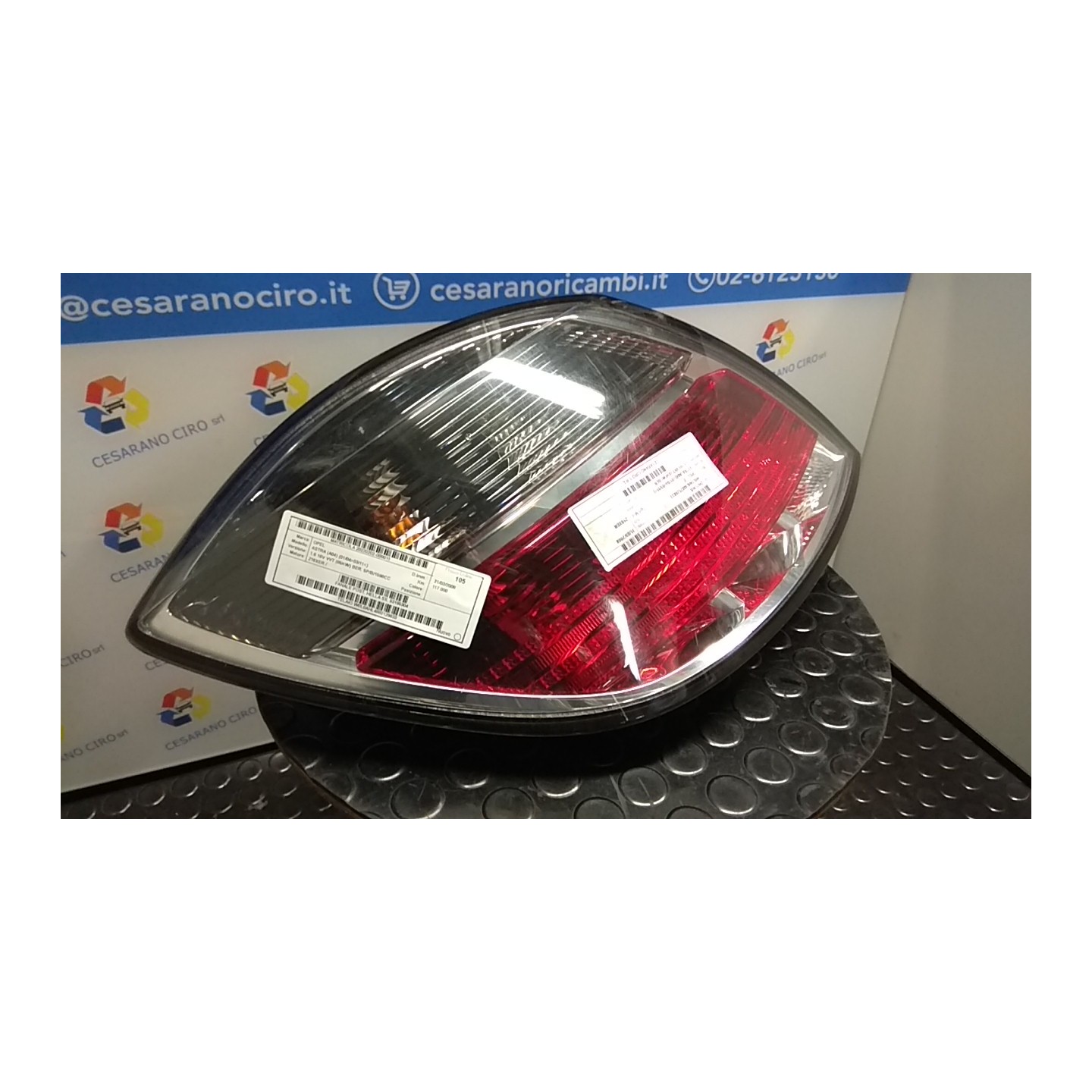 FANALE POST. HELLA SX. 011 OPEL ASTRA (A04) (01/04-03/11) Z16XER 93190304