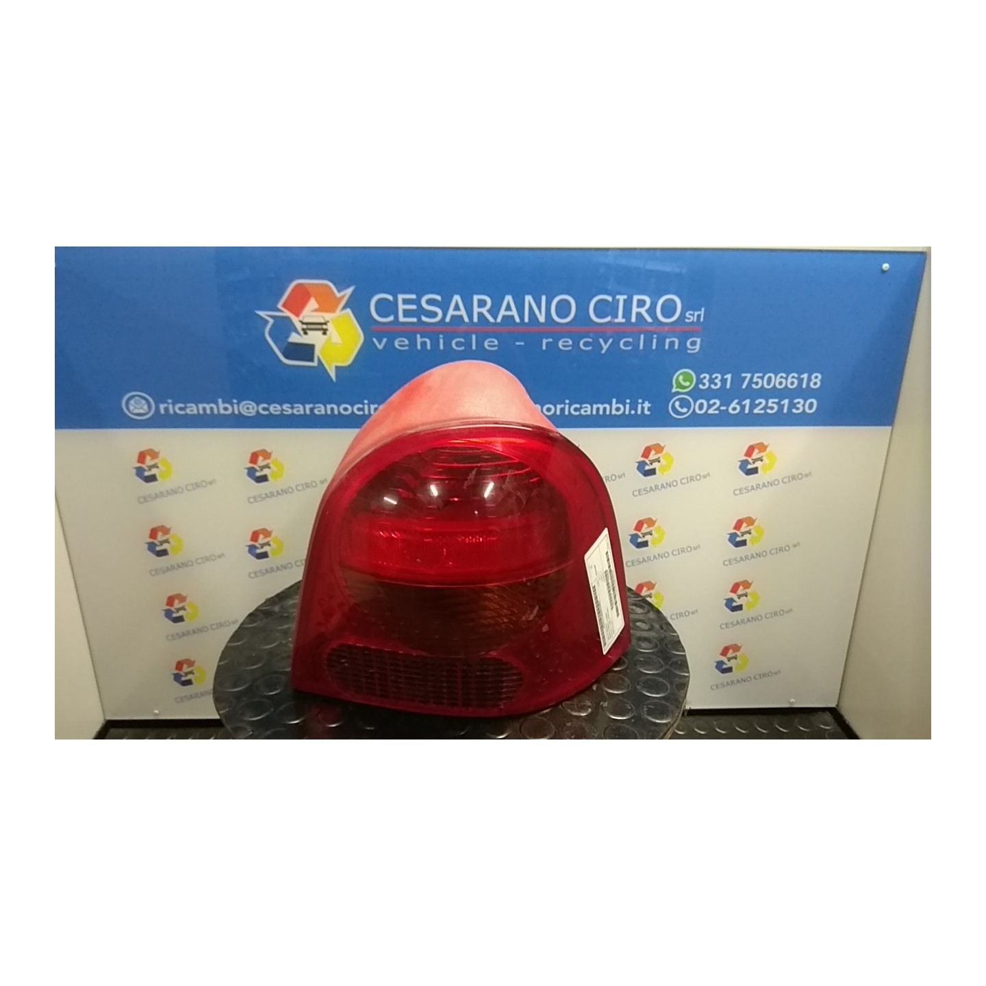 FANALE POST. 09/04 DX. 027 RENAULT TWINGO 1A SERIE (08/98-09/07) D7FF7 7700426320