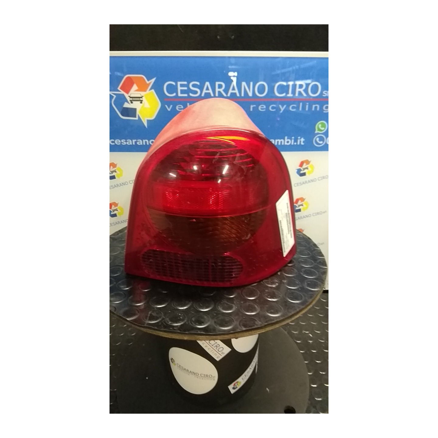 FANALE POST. 09/04 DX. 027 RENAULT TWINGO 1A SERIE (08/98-09/07) D7FF7 7700426320