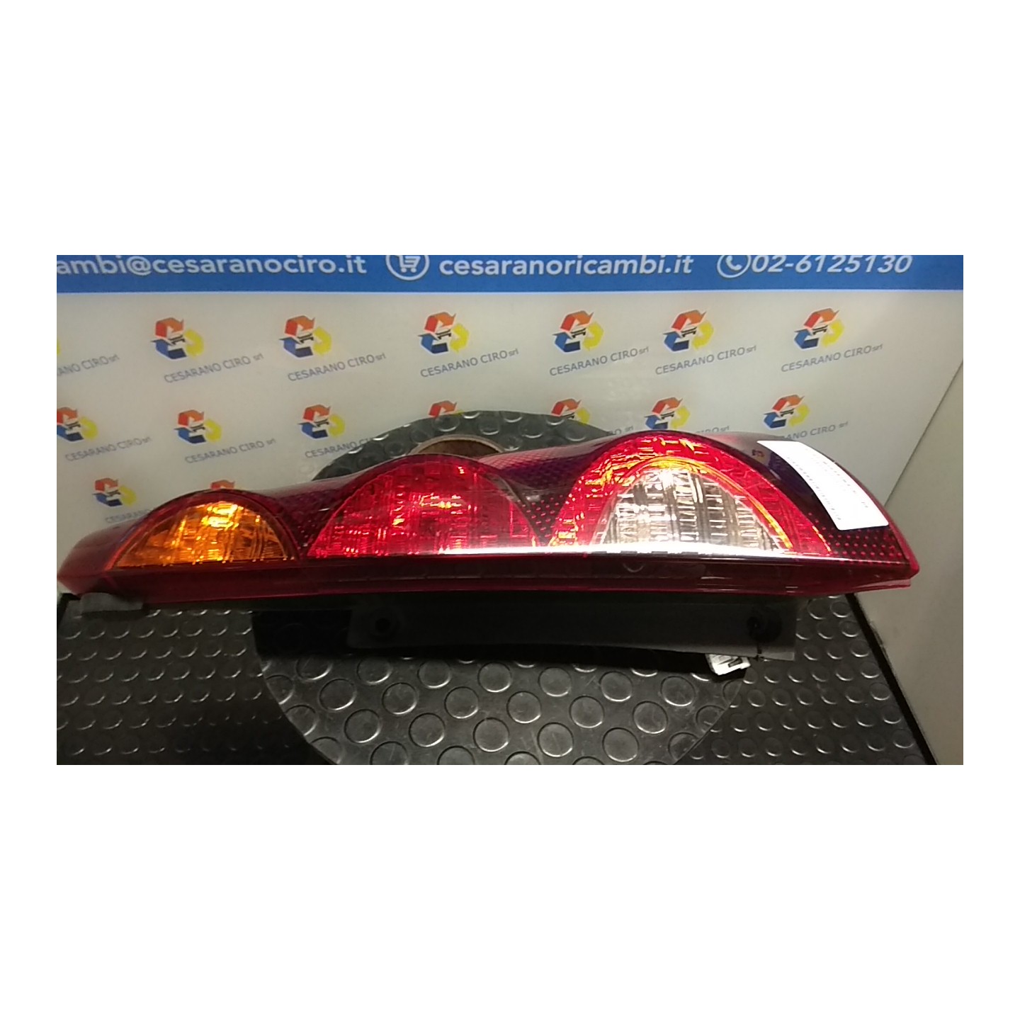 FANALE POST. PARTE INF. SX. 118 NISSAN NOTE (E11E) (02/06-09/13) CR14 265559U000
