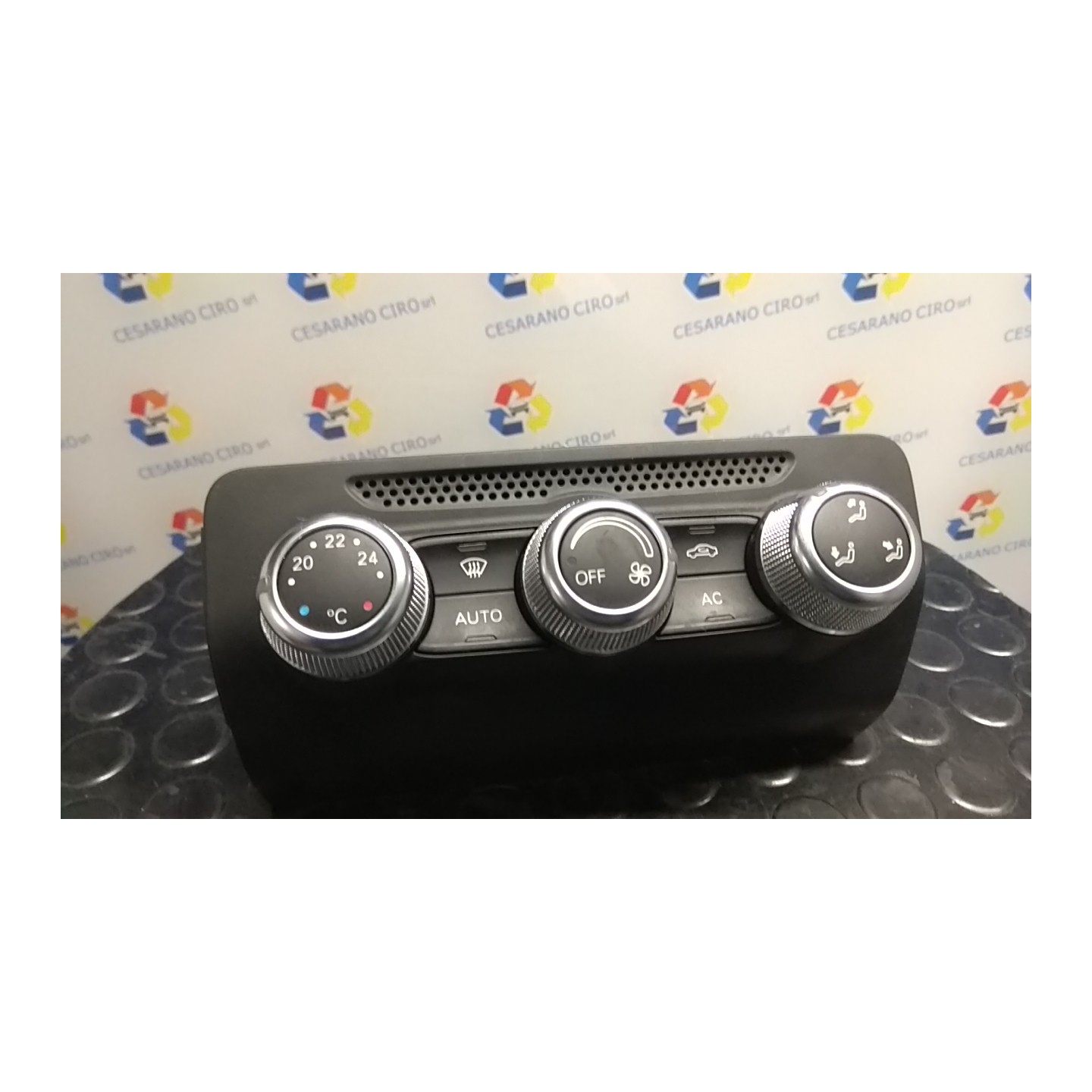 BLOCCO COMANDO CLIMATIZZAZIONE 031 AUDI A1 (8X) (05/10-) CAX 8X0819045B