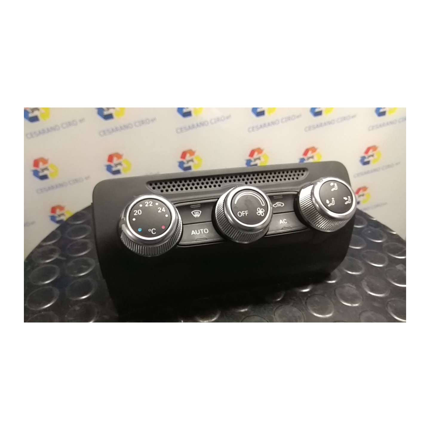BLOCCO COMANDO CLIMATIZZAZIONE 031 AUDI A1 (8X) (05/10-) CAX 8X0819045B