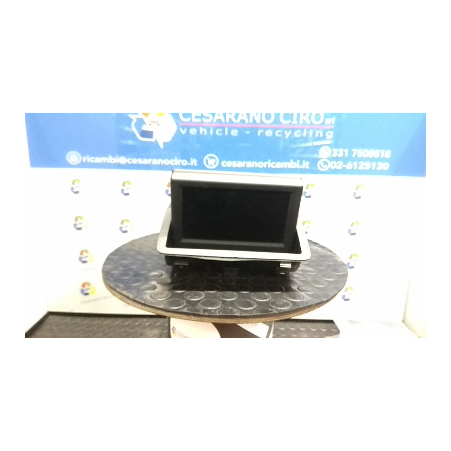 DISPLAY NAVIGATORE SATELLITARE P/RADIO HIGH 001 AUDI A1 (8X) (05/10-) CAX 8X0919604